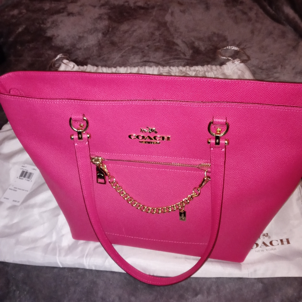 *SOLD* COACH XGRN TOWN CAR TOTE - - Picture 1 of 11